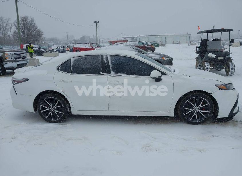 Photo 13 of 2023 Toyota Camry SE (VIN 4T1G11AK6PU770199)