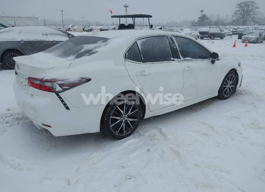 Photo 4 of 2023 Toyota Camry SE (VIN 4T1G11AK6PU770199)