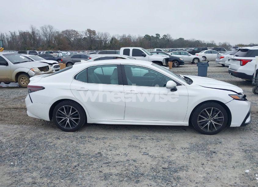 Photo 13 of 2023 Toyota Camry SE (VIN 4T1G11AK6PU775421)
