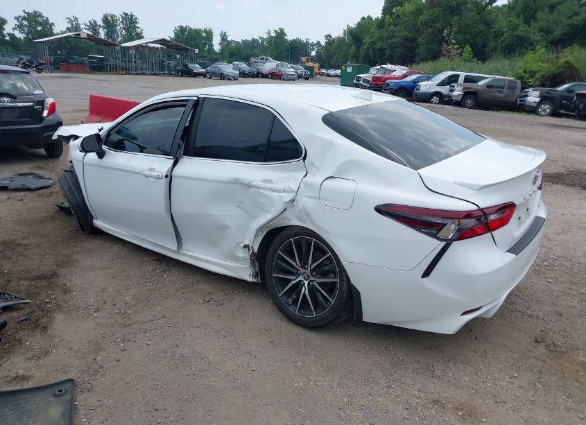 Photo 3 of 2023 Toyota Camry SE (VIN 4T1G11AK6PU791716)