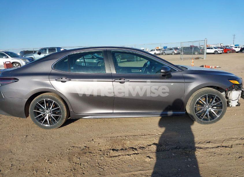 Photo 14 of 2023 Toyota Camry SE (VIN 4T1G11AK6PU799332)