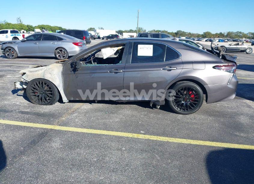 Photo 13 of 2023 Toyota Camry SE (VIN 4T1G11AK6PU826075)