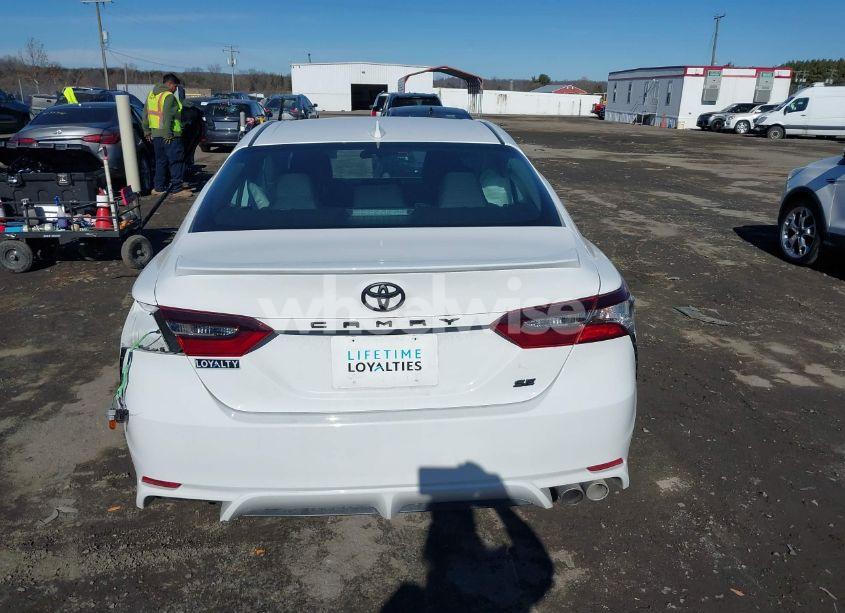 Photo 16 of 2024 Toyota Camry SE (VIN 4T1G11AK6RU192611)