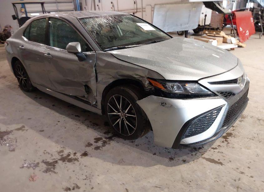 Photo 6 of 2024 Toyota Camry SE (VIN 4T1G11AK6RU197033)