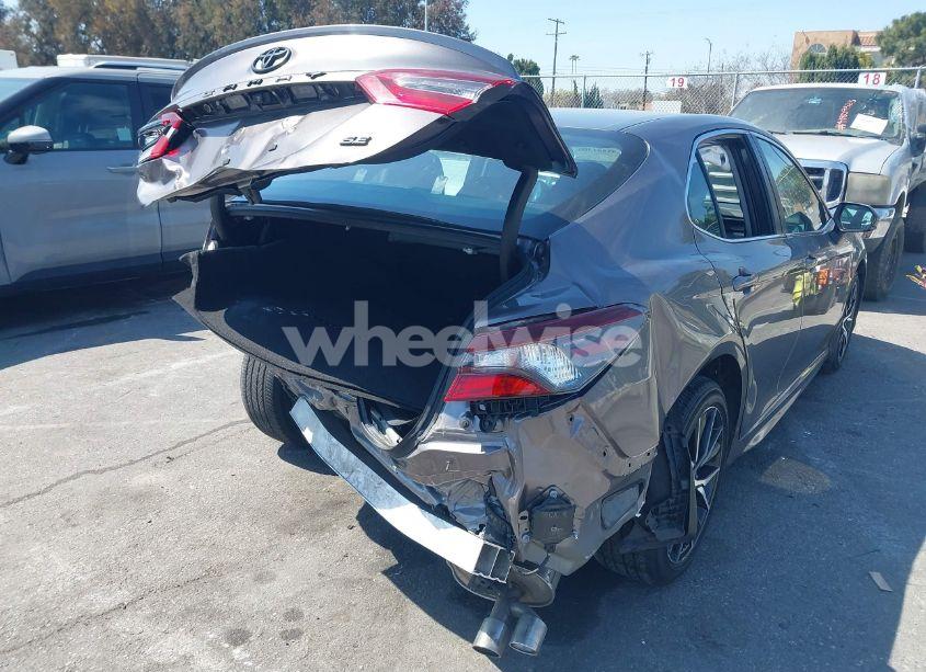 Photo 4 of 2024 Toyota Camry SE (VIN 4T1G11AK6RU258509)