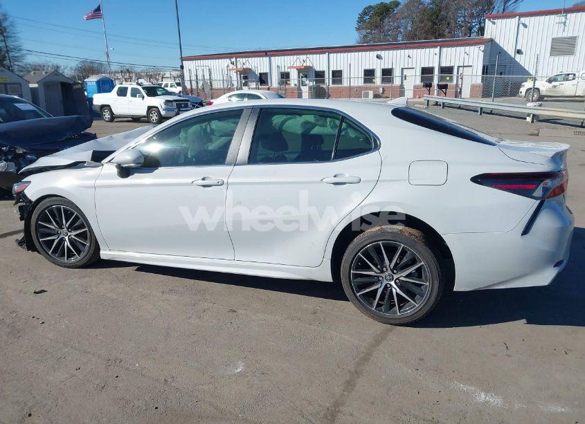 Photo 13 of 2024 Toyota Camry SE (VIN 4T1G11AK6RU263242)