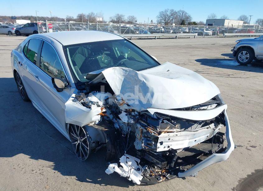 Photo 6 of 2024 Toyota Camry SE (VIN 4T1G11AK6RU263242)