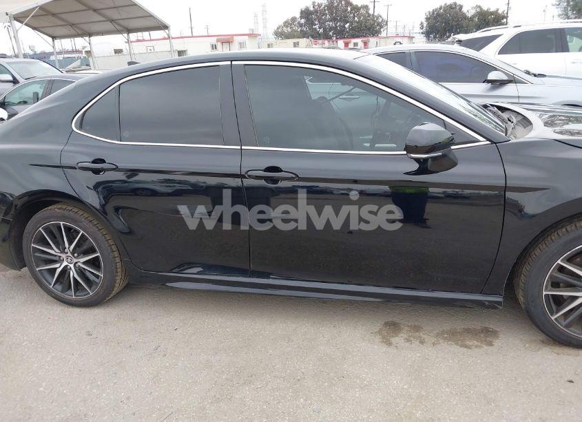 Photo 13 of 2024 Toyota Camry SE (VIN 4T1G11AK6RU865655)