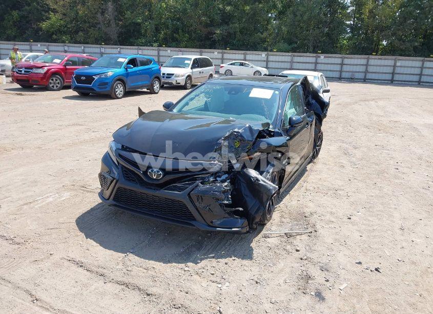Photo 2 of 2024 Toyota Camry SE (VIN 4T1G11AK6RU888272)