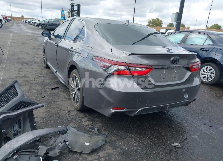 Photo 3 of 2024 Toyota Camry SE (VIN 4T1G11AK6RU900260)