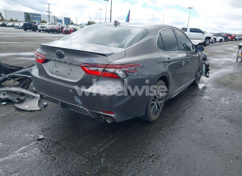 Photo 4 of 2024 Toyota Camry SE (VIN 4T1G11AK6RU900260)