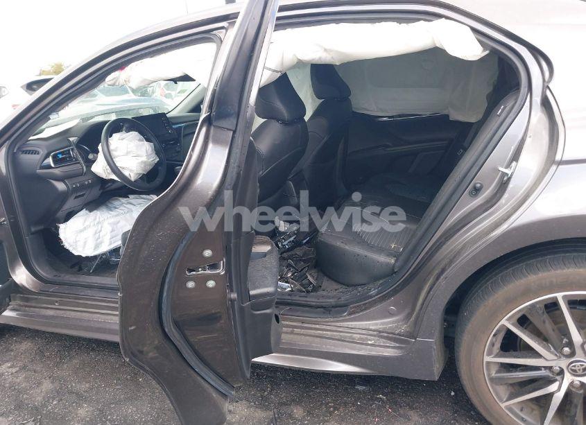 Photo 8 of 2024 Toyota Camry SE (VIN 4T1G11AK6RU900260)