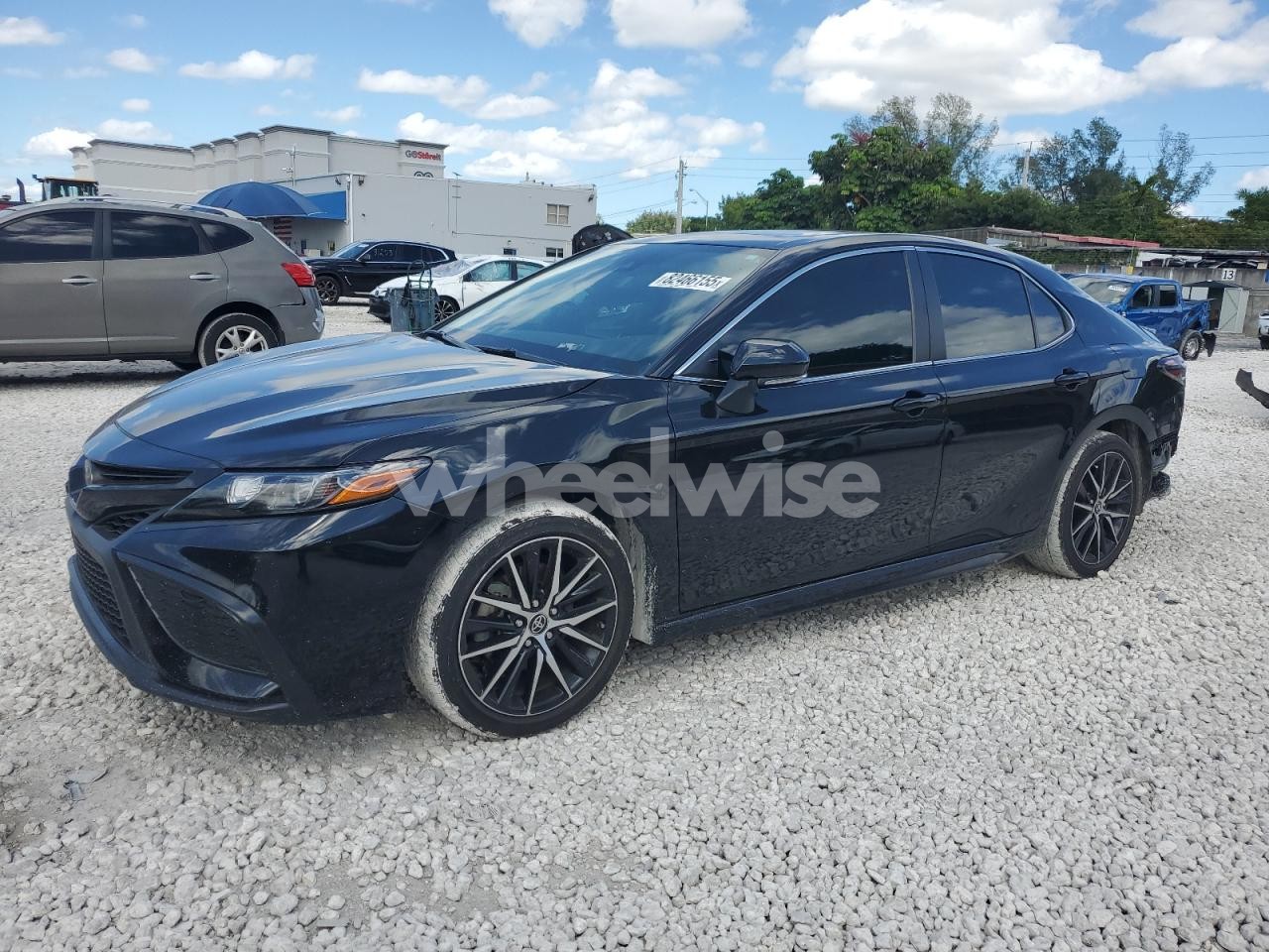 2024 TOYOTA CAMRY SE NIGHT SHADE (VIN 4T1G11AK6RU921951) main photo