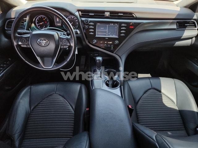 Photo 5 of 2020 TOYOTA CAMRY SE (VIN 4T1G11AK7LU304906)