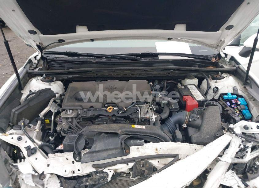 Photo 10 of 2020 Toyota Camry SE (VIN 4T1G11AK7LU333340)