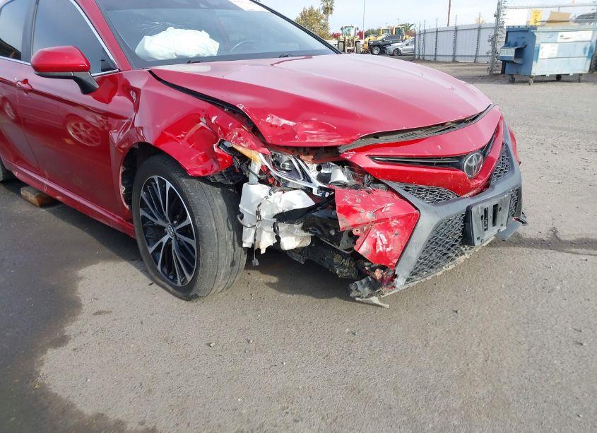 Photo 21 of 2020 Toyota Camry SE (VIN 4T1G11AK7LU334620)