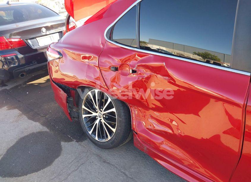 Photo 6 of 2020 Toyota Camry SE (VIN 4T1G11AK7LU354639)