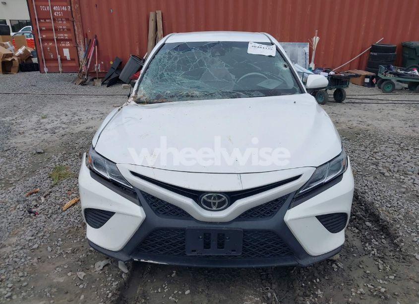 Photo 12 of 2020 Toyota Camry SE (VIN 4T1G11AK7LU358092)