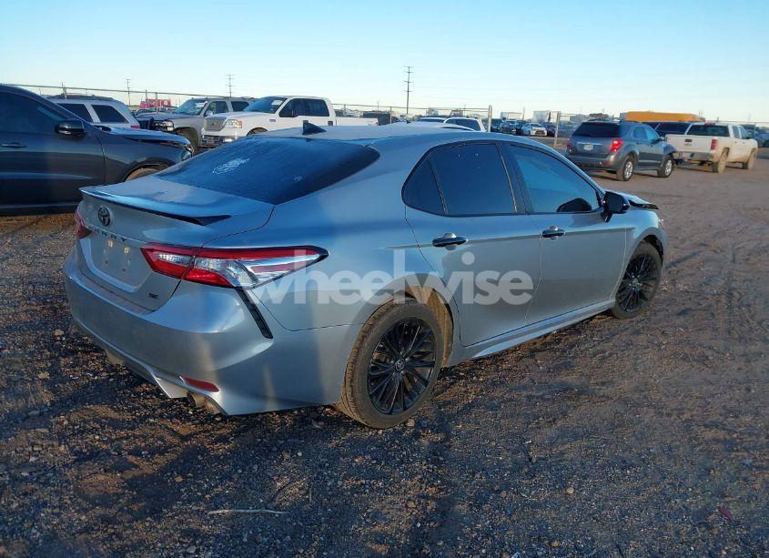 Photo 4 of 2020 Toyota Camry SE NIGHTSHADE EDITION (VIN 4T1G11AK7LU400471)