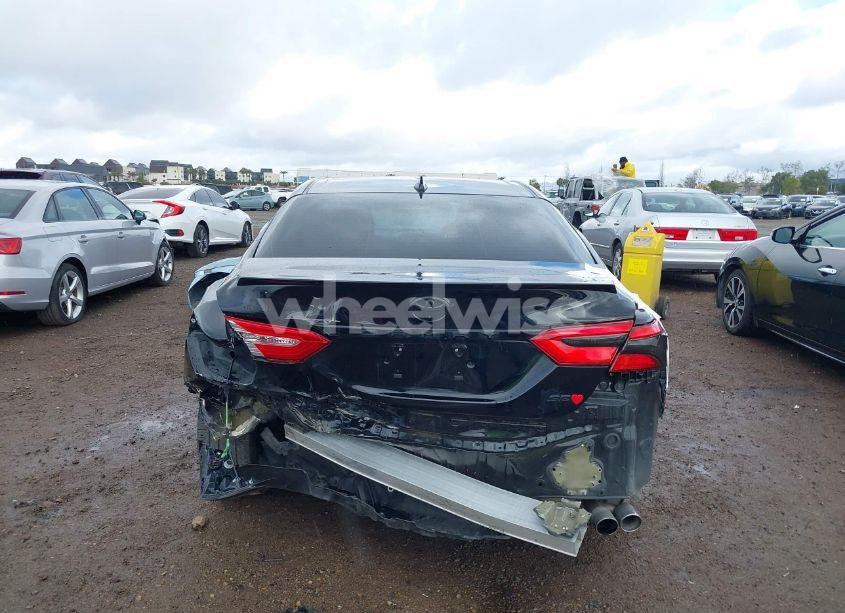 Photo 16 of 2020 Toyota Camry SE (VIN 4T1G11AK7LU976660)