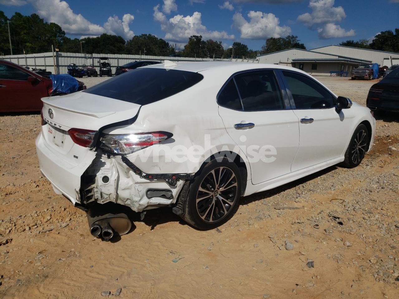 Photo 3 of 2020 TOYOTA CAMRY SE (VIN 4T1G11AK7LU989974)