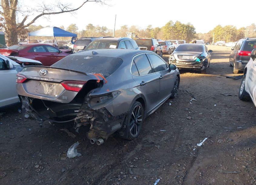 Photo 4 of 2021 Toyota Camry SE (VIN 4T1G11AK7MU414839)