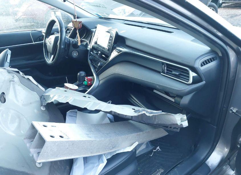 Photo 5 of 2021 Toyota Camry SE (VIN 4T1G11AK7MU414839)