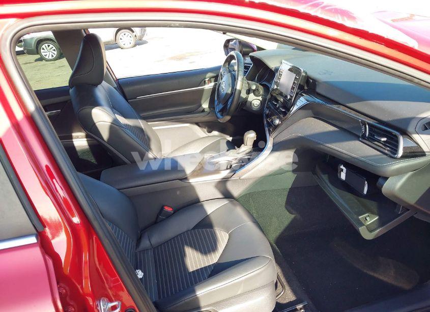 Photo 5 of 2021 Toyota Camry SE (VIN 4T1G11AK7MU420205)