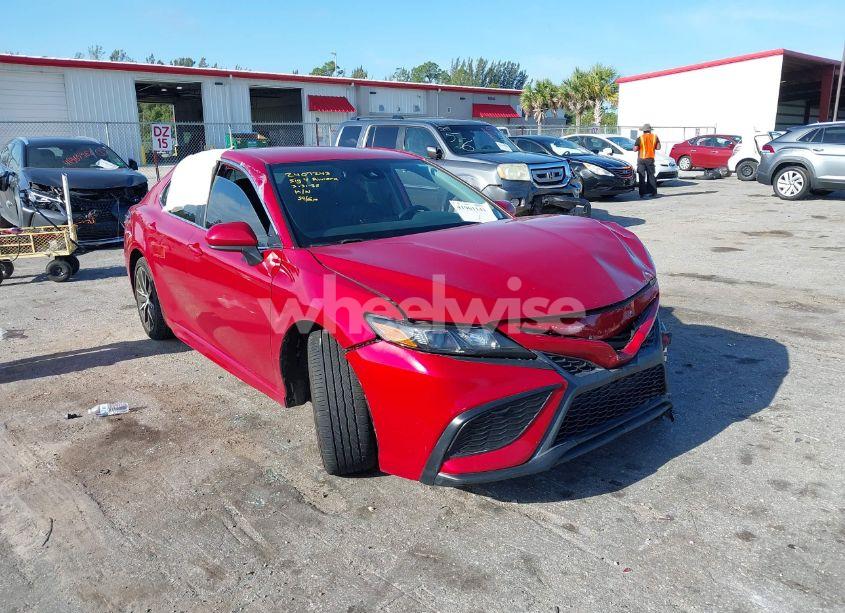 Photo 6 of 2021 Toyota Camry SE (VIN 4T1G11AK7MU420205)