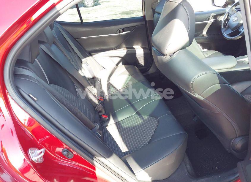 Photo 8 of 2021 Toyota Camry SE (VIN 4T1G11AK7MU420205)