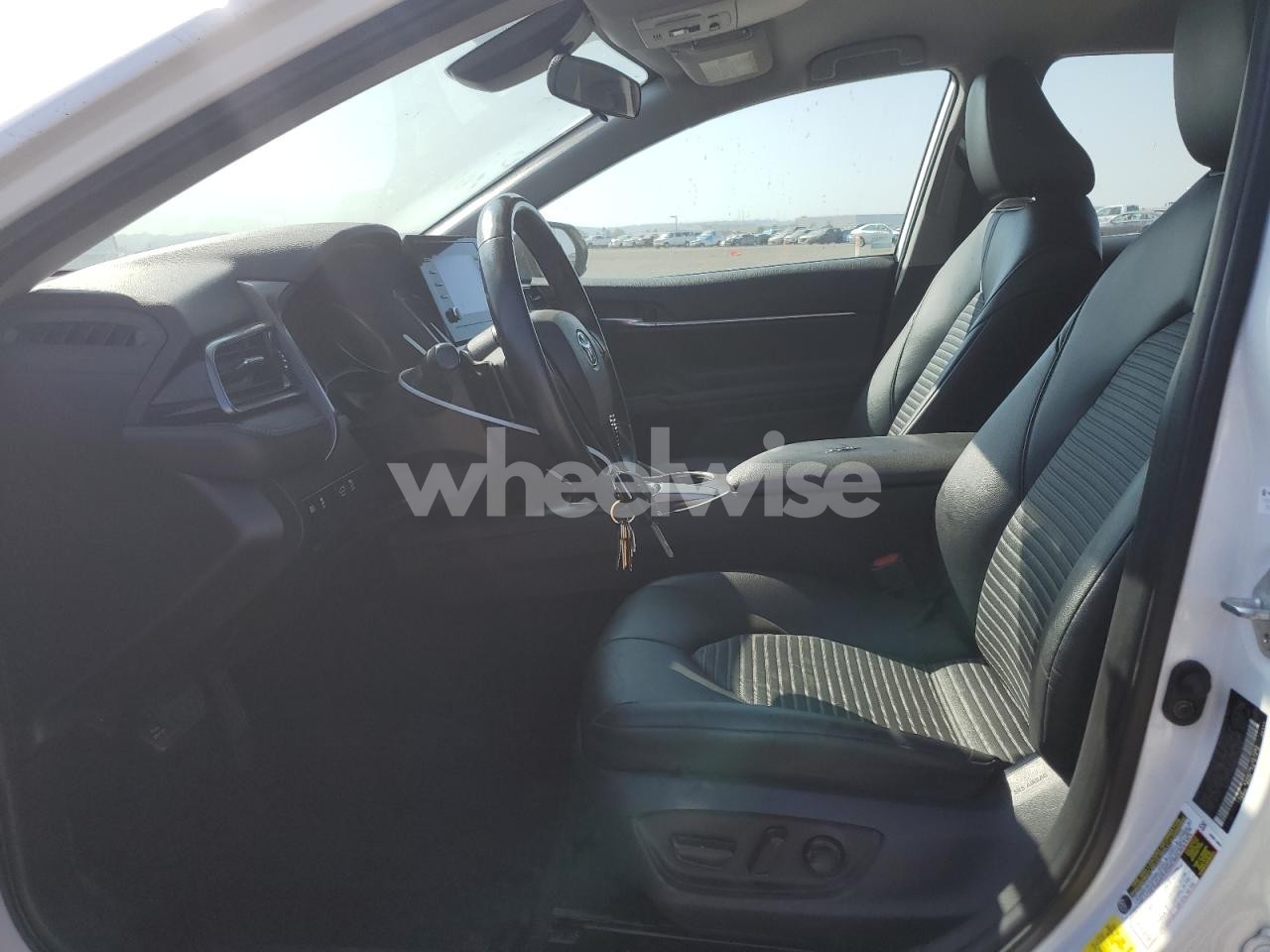 Photo 7 of 2021 TOYOTA CAMRY SE (VIN 4T1G11AK7MU436839)