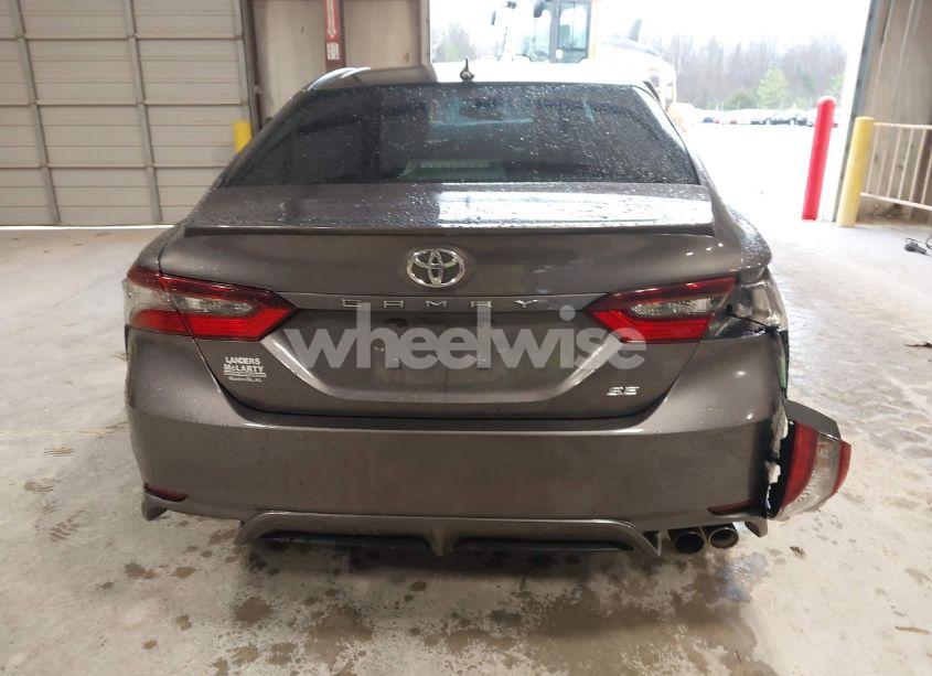 Photo 16 of 2021 Toyota Camry SE (VIN 4T1G11AK7MU531241)