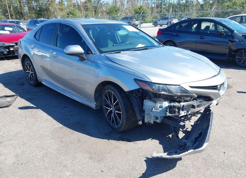 2021 Toyota Camry SE (VIN 4T1G11AK7MU532616) main photo