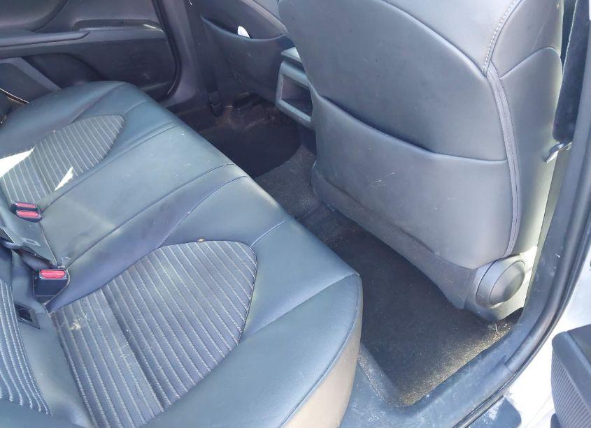 Photo 8 of 2021 Toyota Camry SE (VIN 4T1G11AK7MU532616)