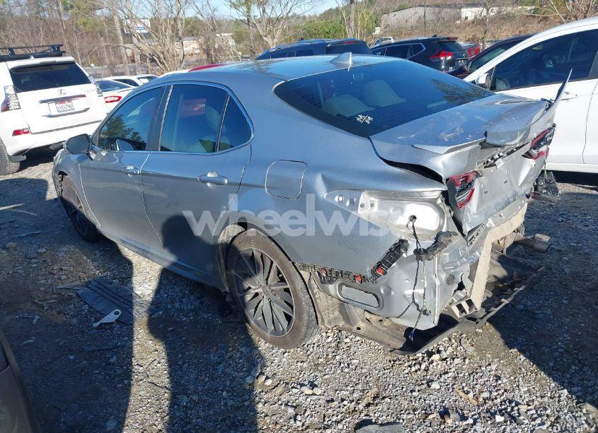 Photo 3 of 2021 Toyota Camry SE (VIN 4T1G11AK7MU535371)