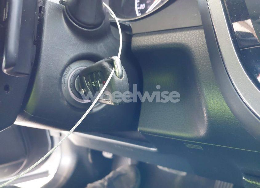 Photo 11 of 2021 Toyota Camry SE (VIN 4T1G11AK7MU549948)