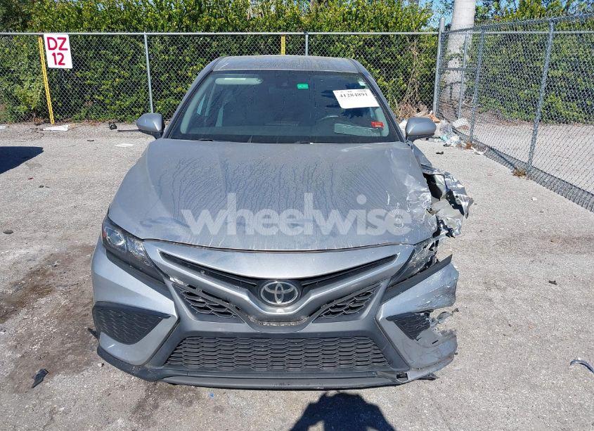 Photo 12 of 2021 Toyota Camry SE (VIN 4T1G11AK7MU550341)