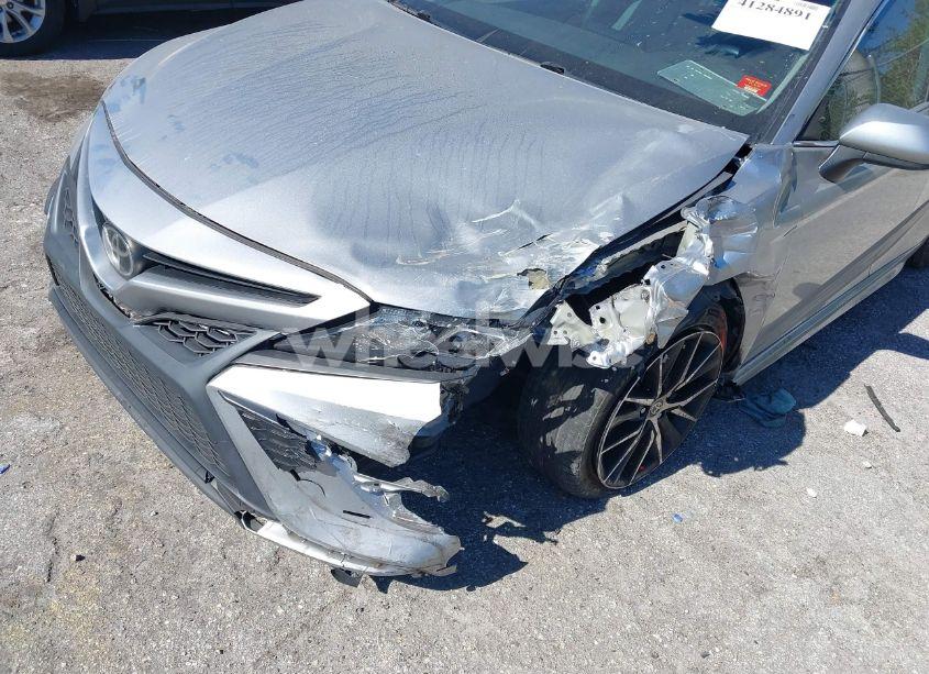 Photo 6 of 2021 Toyota Camry SE (VIN 4T1G11AK7MU550341)