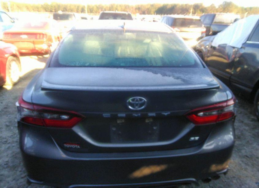 Photo 16 of 2021 Toyota Camry SE (VIN 4T1G11AK7MU559444)