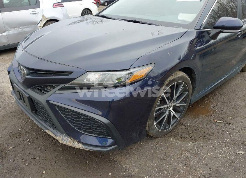 Photo 6 of 2021 Toyota Camry SE (VIN 4T1G11AK7MU573215)