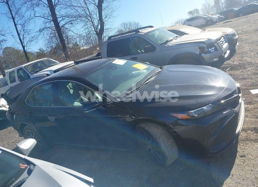 Photo 13 of 2022 Toyota Camry SE/SE NIGHT SHADE (VIN 4T1G11AK7NU001837)