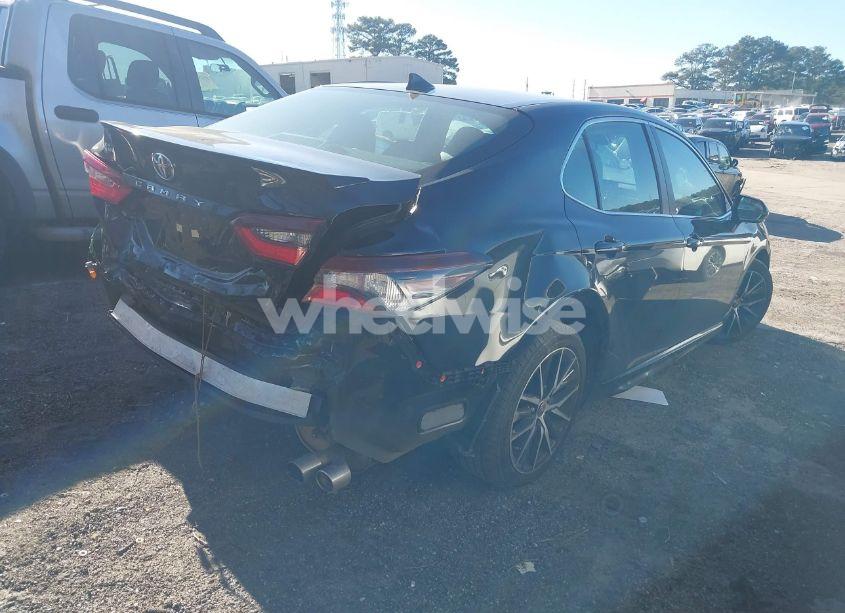 Photo 4 of 2022 Toyota Camry SE/SE NIGHT SHADE (VIN 4T1G11AK7NU001837)