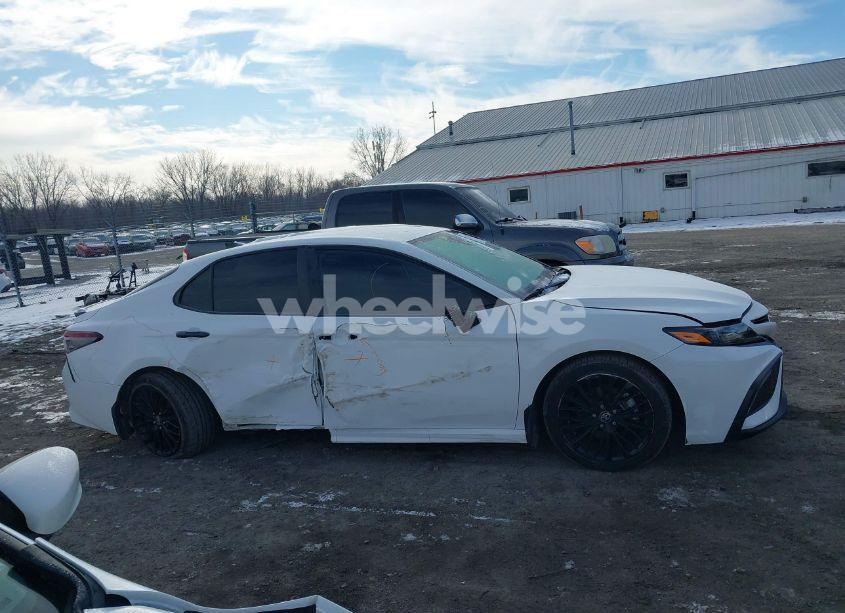 Photo 13 of 2022 Toyota Camry SE NIGHTSHADE EDITION (VIN 4T1G11AK7NU035311)