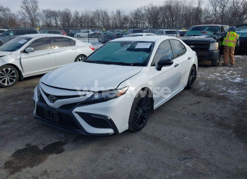 Photo 2 of 2022 Toyota Camry SE NIGHTSHADE EDITION (VIN 4T1G11AK7NU035311)