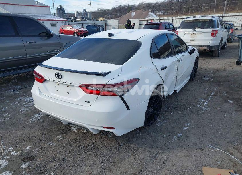Photo 4 of 2022 Toyota Camry SE NIGHTSHADE EDITION (VIN 4T1G11AK7NU035311)