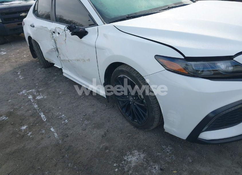 Photo 6 of 2022 Toyota Camry SE NIGHTSHADE EDITION (VIN 4T1G11AK7NU035311)