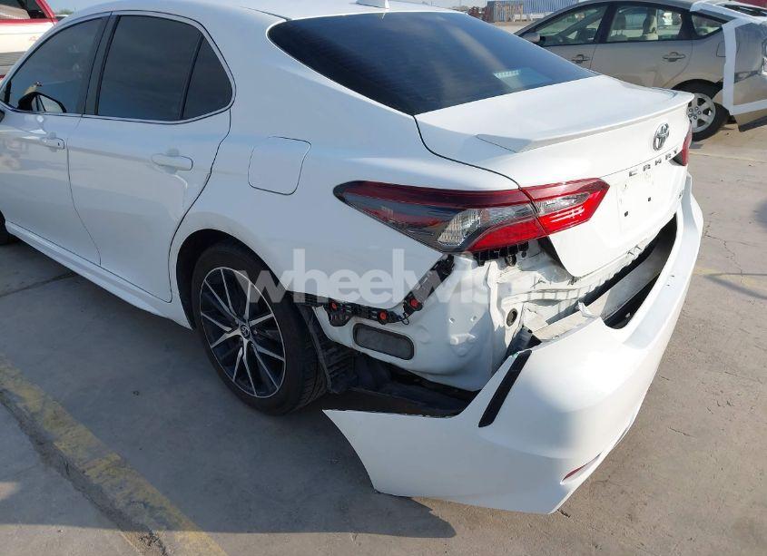Photo 18 of 2022 Toyota Camry SE (VIN 4T1G11AK7NU640669)