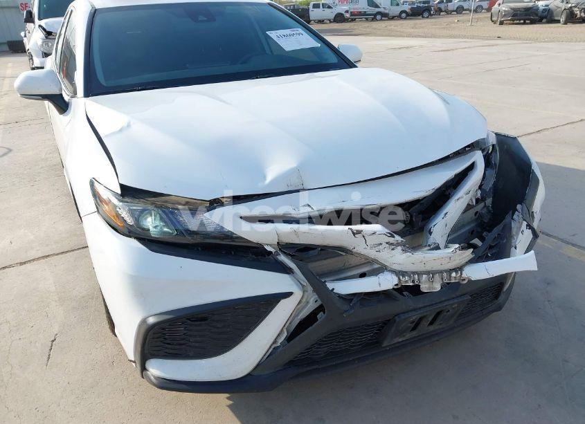 Photo 6 of 2022 Toyota Camry SE (VIN 4T1G11AK7NU640669)