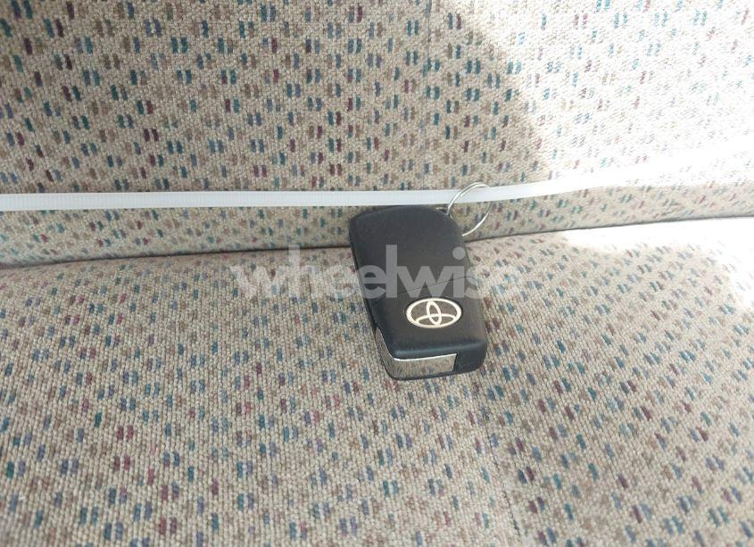 Photo 11 of 2022 Toyota Camry SE (VIN 4T1G11AK7NU696790)