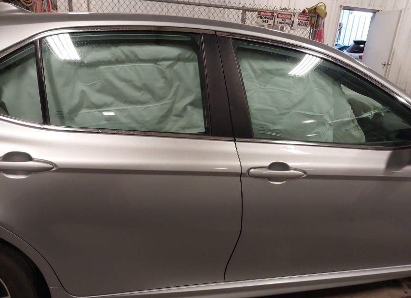 Photo 13 of 2022 Toyota Camry SE (VIN 4T1G11AK7NU702930)